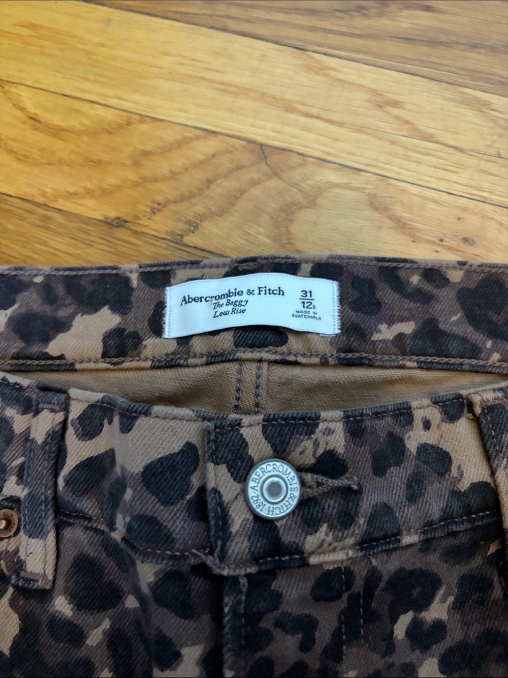 Abercrombie & Fitch Brown and Black Leopard Wide-Leg Jeans - Picture 3 of 9